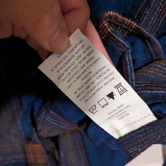 Pendleton women's cropped lodge shirt - Picture 4 of 5